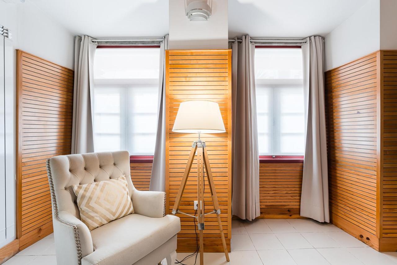 R3 Service - Five Senses In Apartment Coimbra