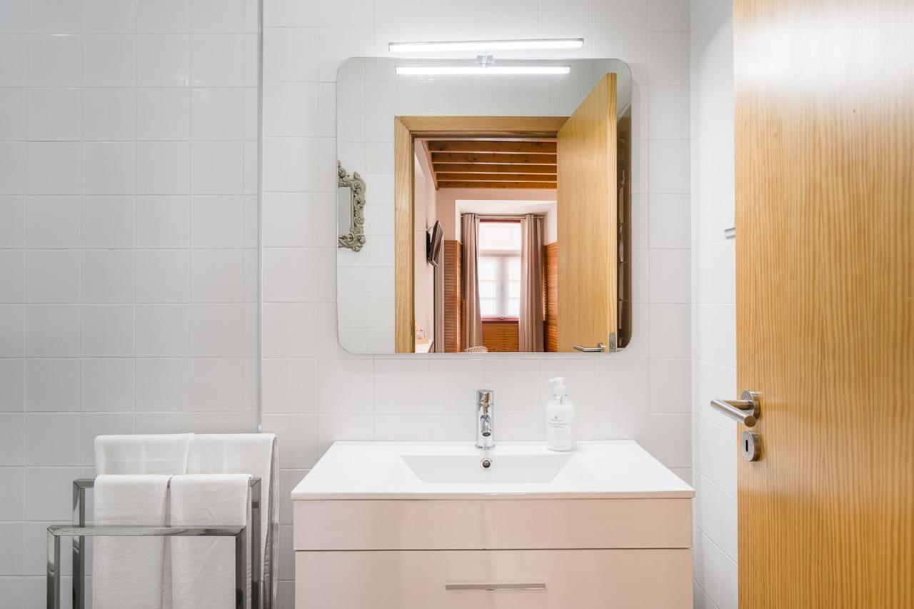 Apartment R3 Service - Five Senses In *