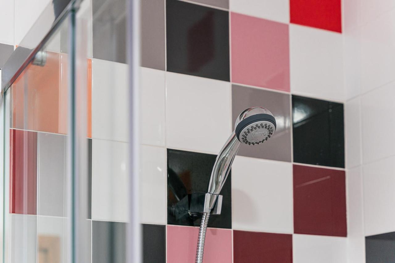 R3 Service - Five Senses In Apartment Coimbra