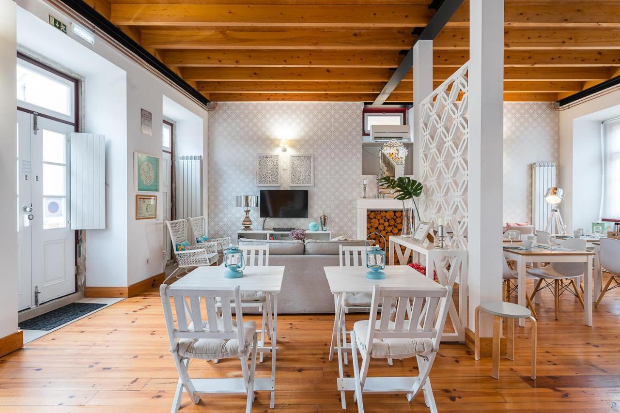R3 Service - Five Senses In Apartment Coimbra