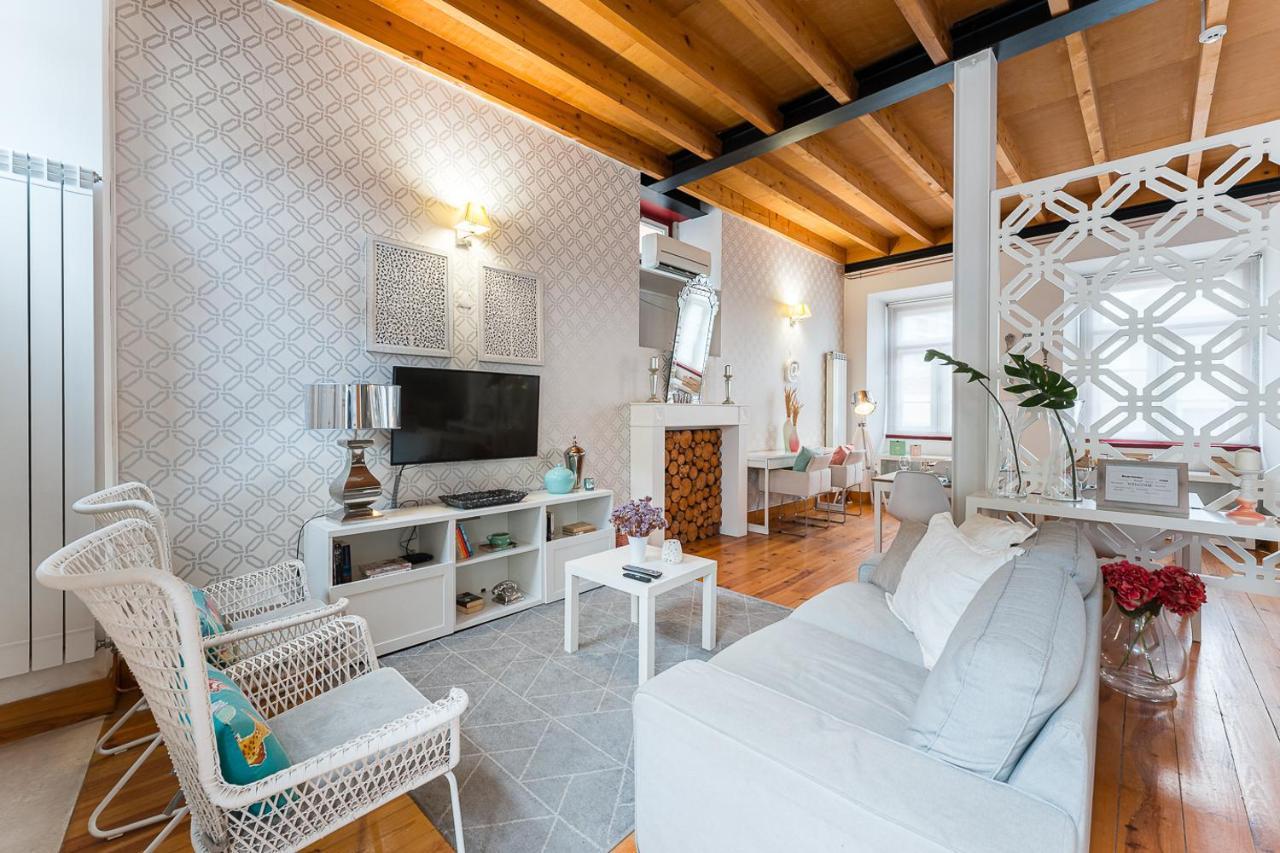 R3 Service - Five Senses In Apartment Coimbra